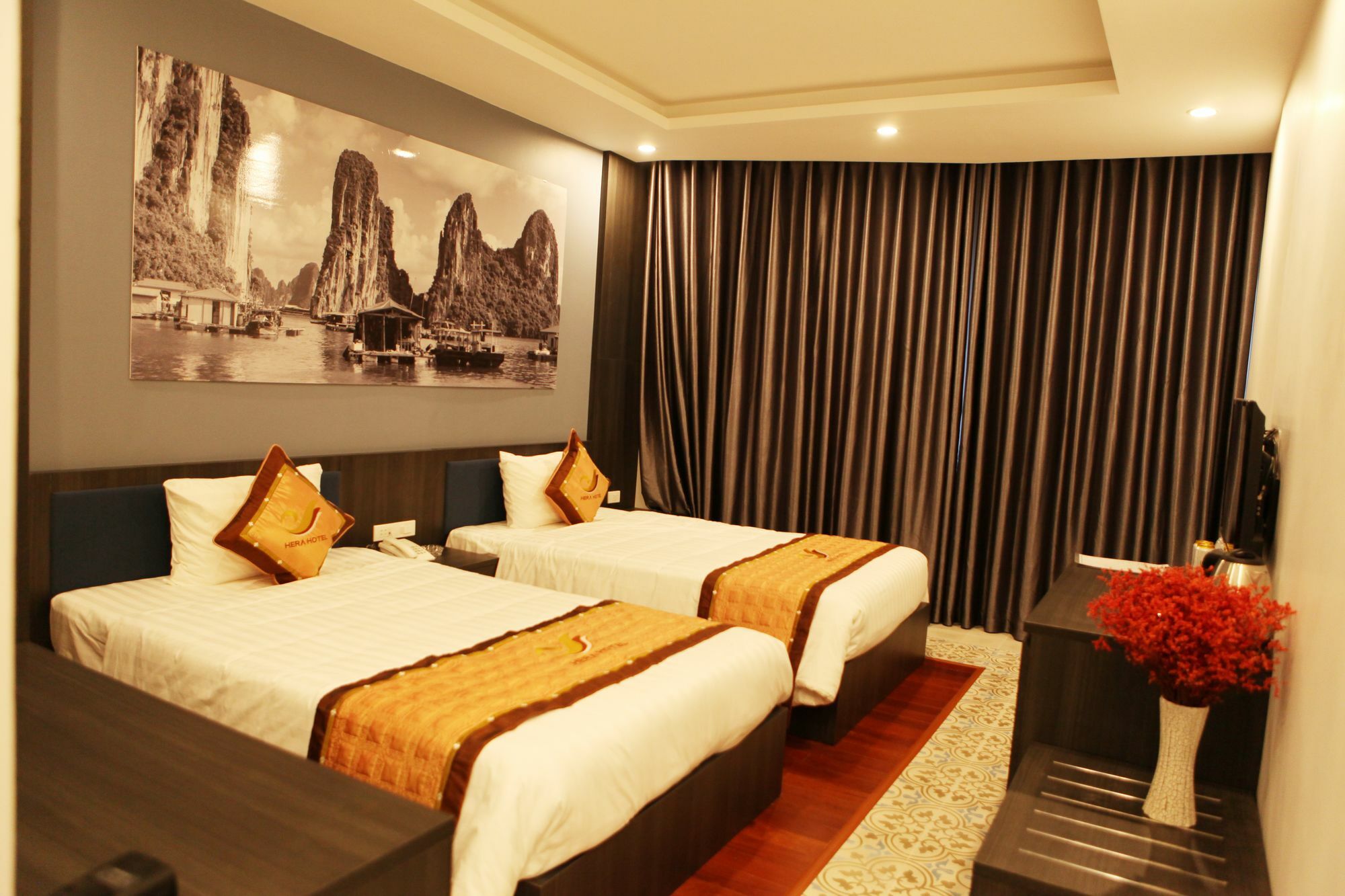 Hera Ha Long Hotel Esterno foto